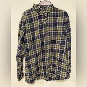 Lot of 2, Men’s size XL redhead brand flannel shirts